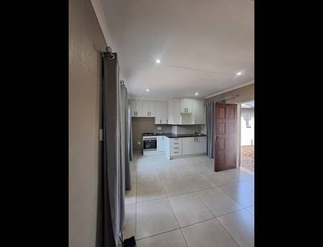 3 BEDROOM PROPERTY TO RENT IN HENNOPSPARK